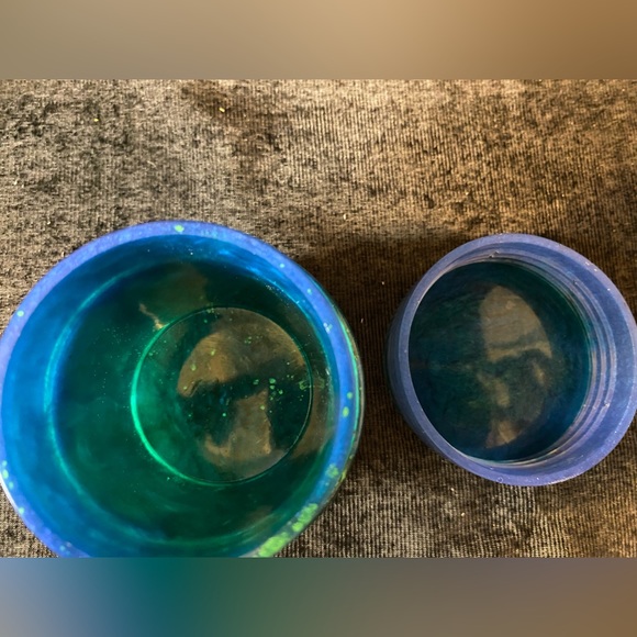 Nik Nak Set - Picture 2 of 3